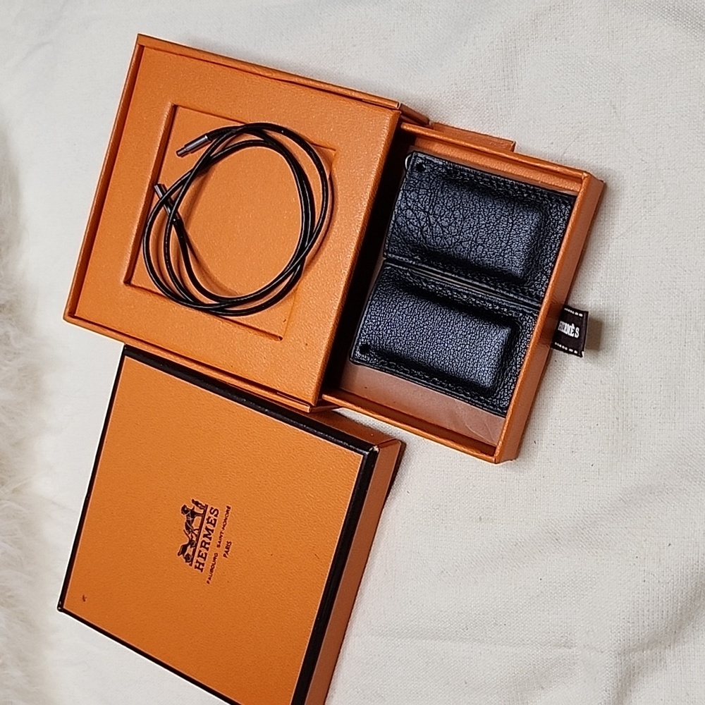 Hermes 🌟 Infinity dual Necklace 💯 Authentic